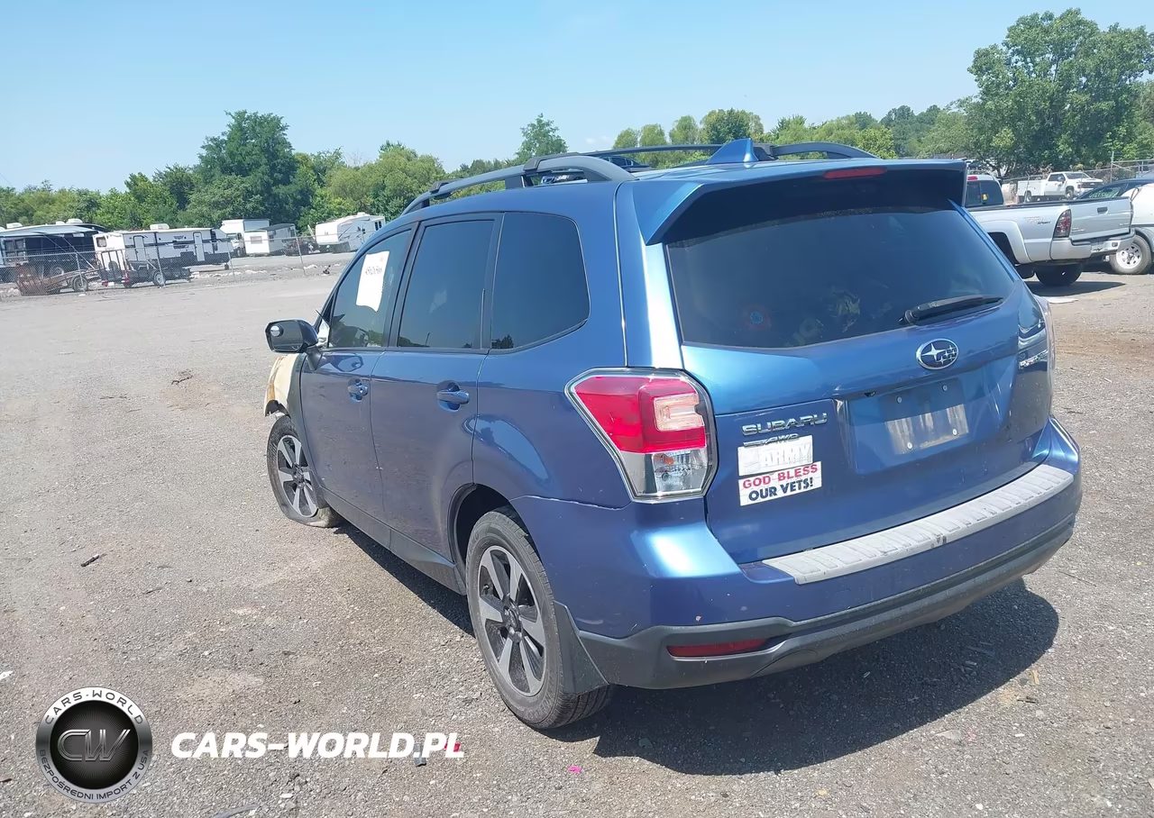 2018 Subaru Forester 2.5I Premium VIN:JF2SJAECXJH503120 - 3