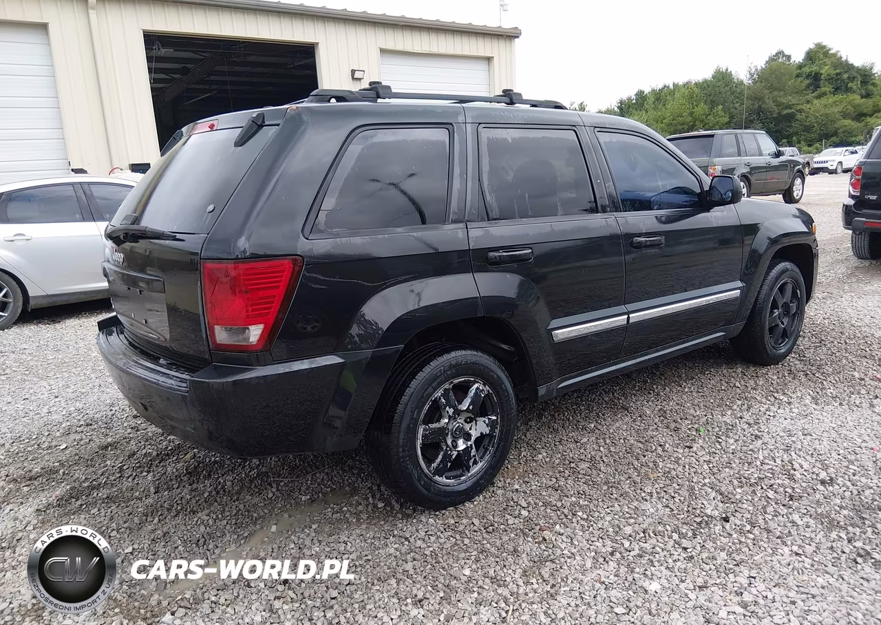2010 Jeep Grand Cherokee Laredo VIN:1J4PR4GK6AC154189 - 4