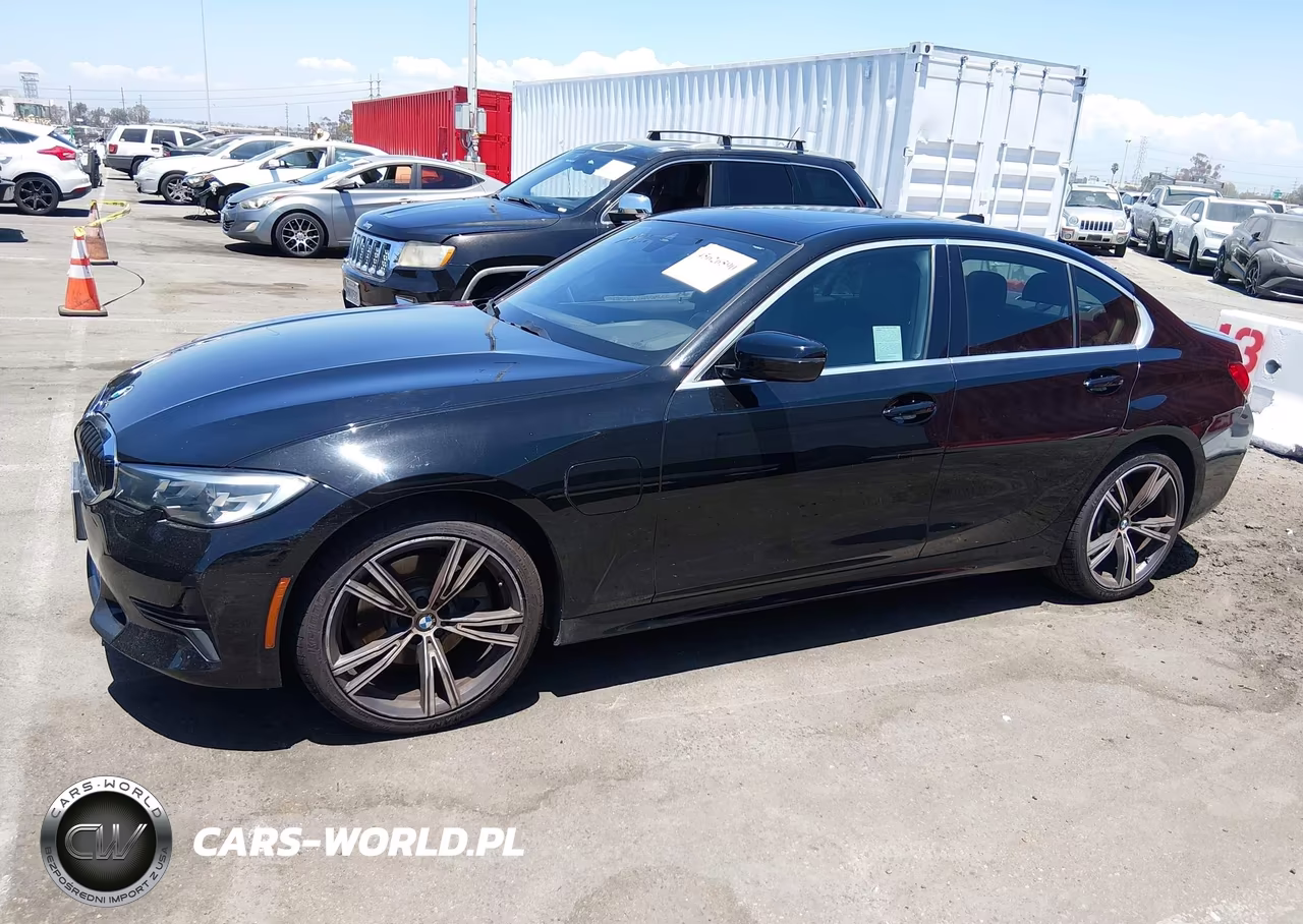 2021 BMW 330E VIN:3MW5P7J08M8B57180 - 14