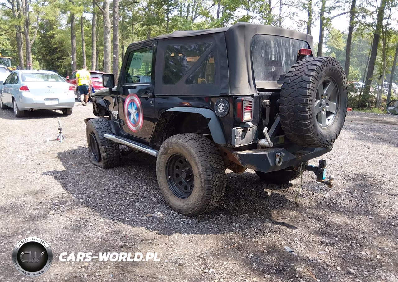 2007 Jeep Wrangler X VIN:1J4FA241X7L180550 - 3