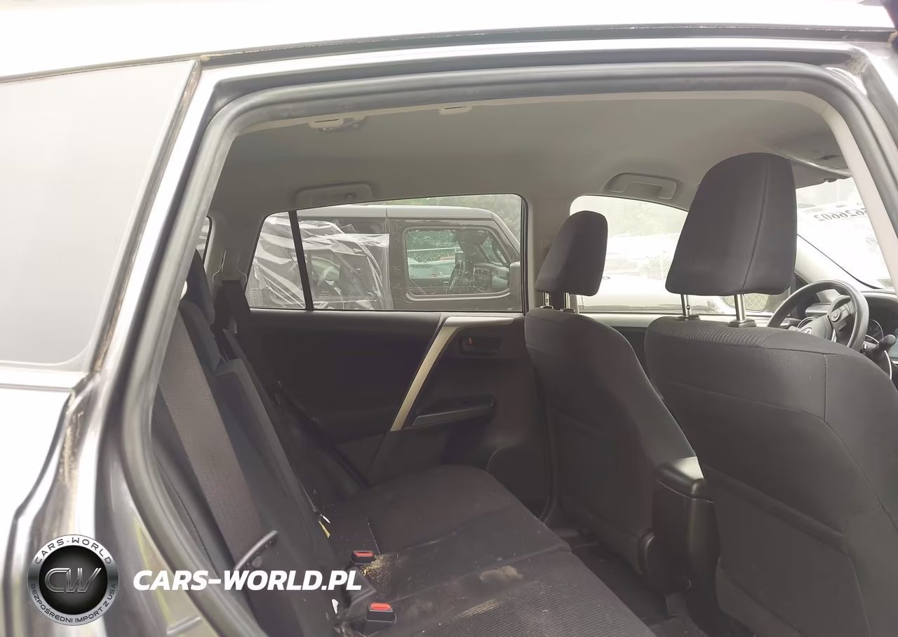2017 Toyota Rav4 Le VIN:JTMBFREV4HJ131034 - 8