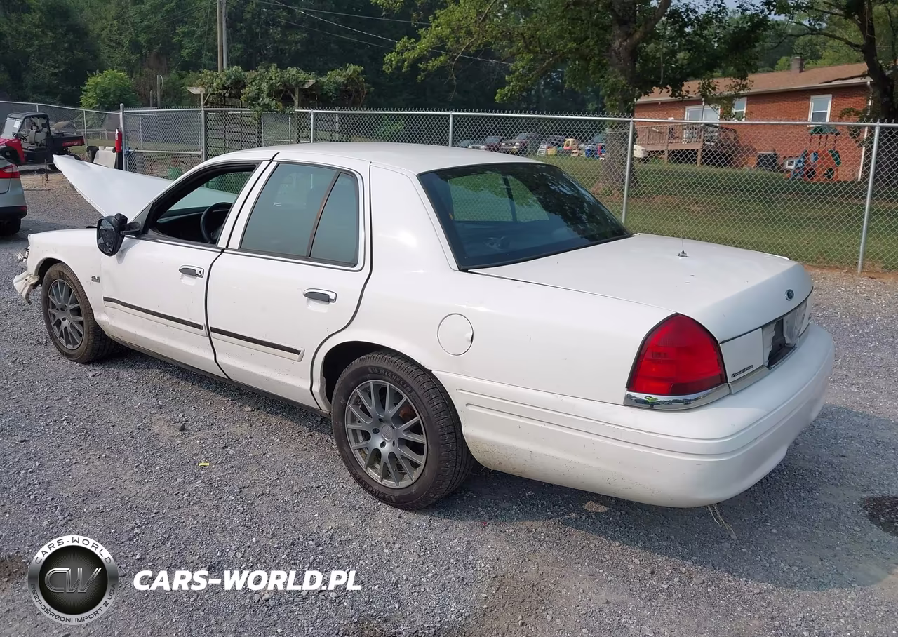 2011 Ford Crown Victoria Police VIN:2FABP7BV2BX100584 - 3