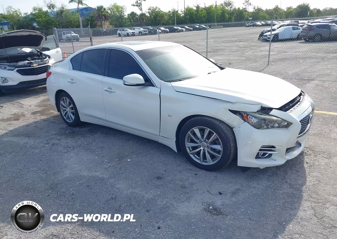 2014 Infiniti Q50 – zdjęcie 1 z 16