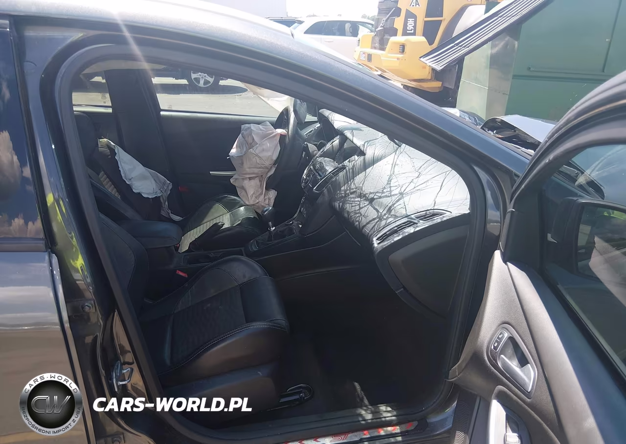 2016 Ford Focus St VIN:1FADP3L98GL292679 - 5