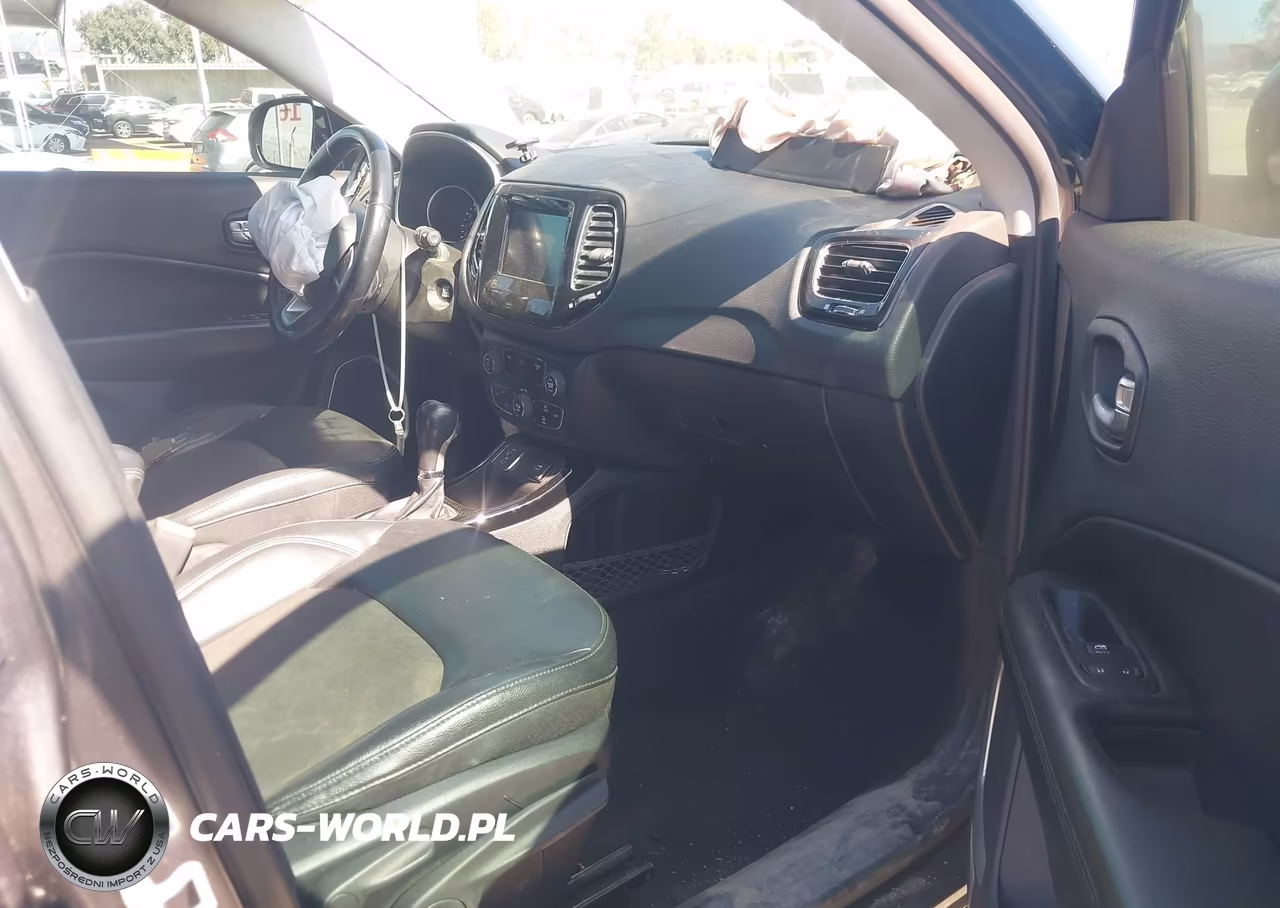 2020 Jeep Compass Altitude Fwd VIN:3C4NJCBB9LT117988 - 5
