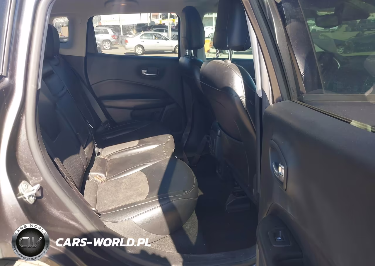 2020 Jeep Compass Altitude Fwd VIN:3C4NJCBB9LT117988 - 8