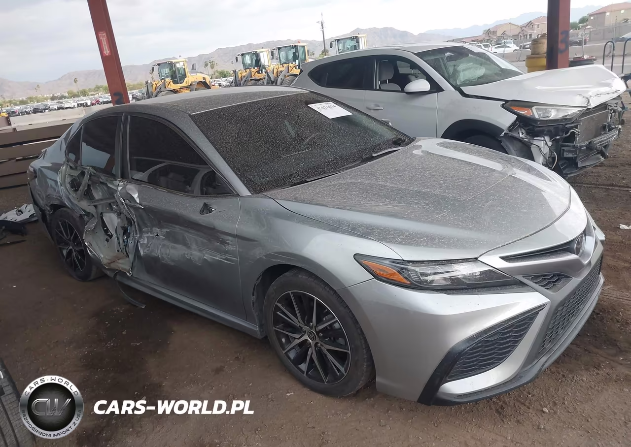 2024 Toyota Camry Se – zdjęcie 1 z 16