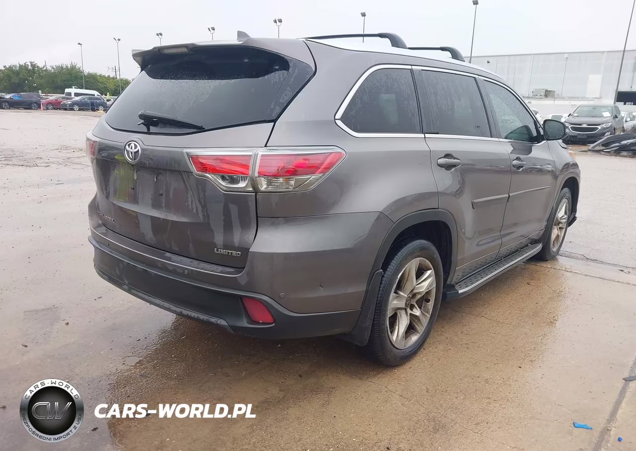 2016 Toyota Highlander Limited Platinum V6 VIN:5TDYKRFH3GS150786 - 4