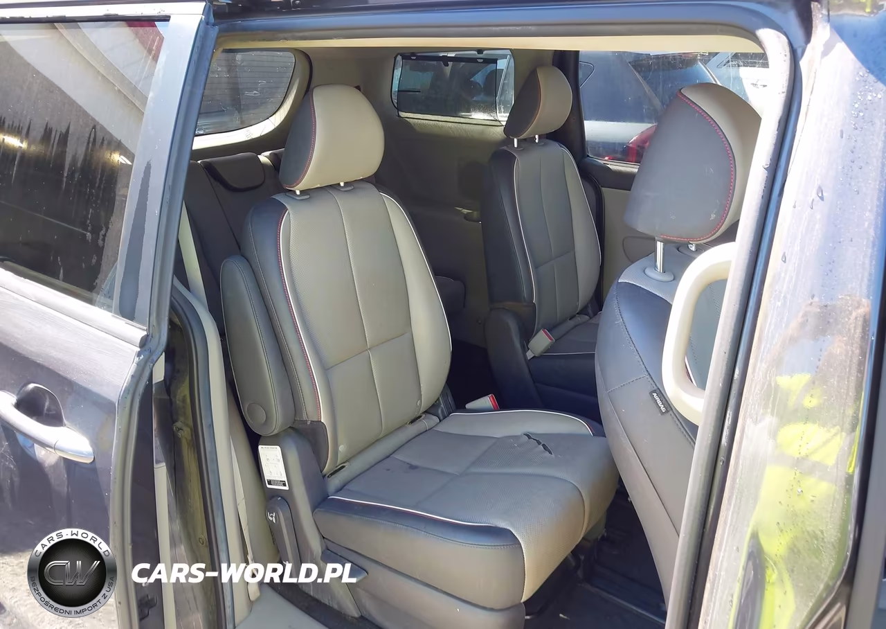 2018 Kia Sedona Lx VIN:KNDMB5C18J6387196 - 8