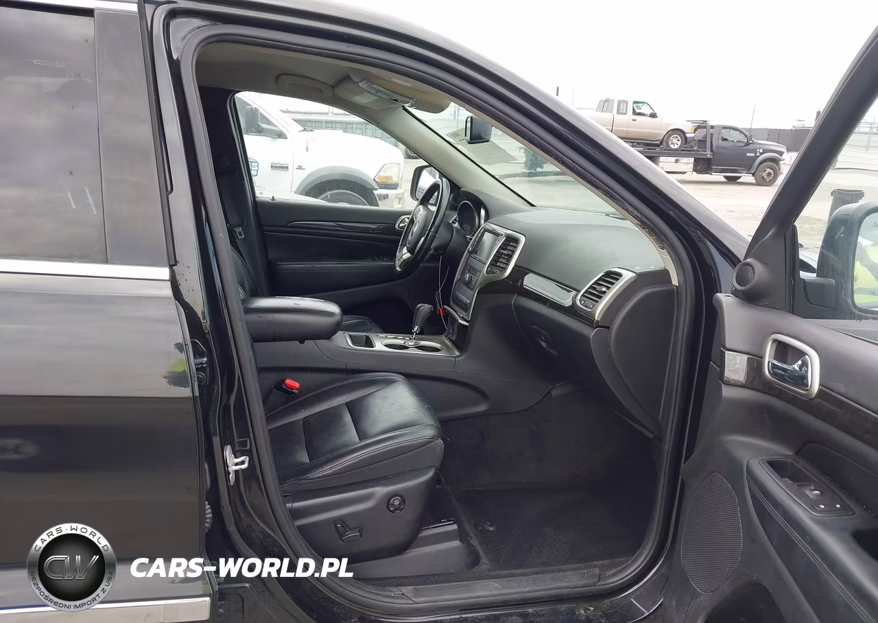 2011 Jeep Grand Cherokee Laredo VIN:1J4RS4GG6BC539357 - 5