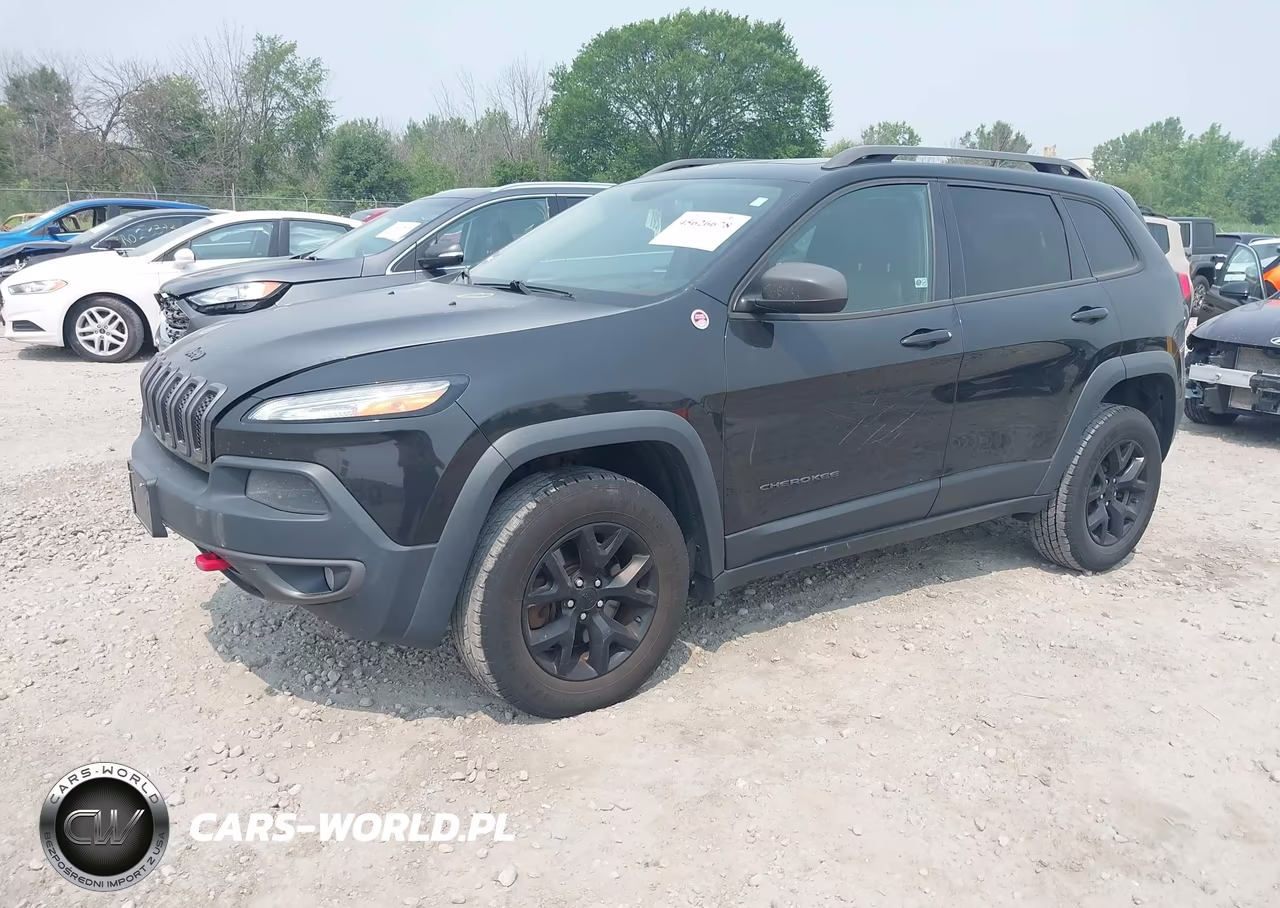 2015 Jeep Cherokee Trailhawk VIN:1C4PJMBS1FW772658 - 2