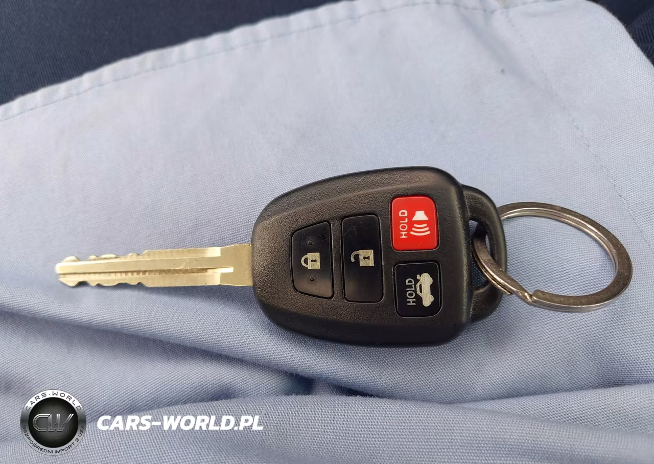 2016 Toyota Corolla S Plus VIN:5YFBURHE4GP551355 - 11