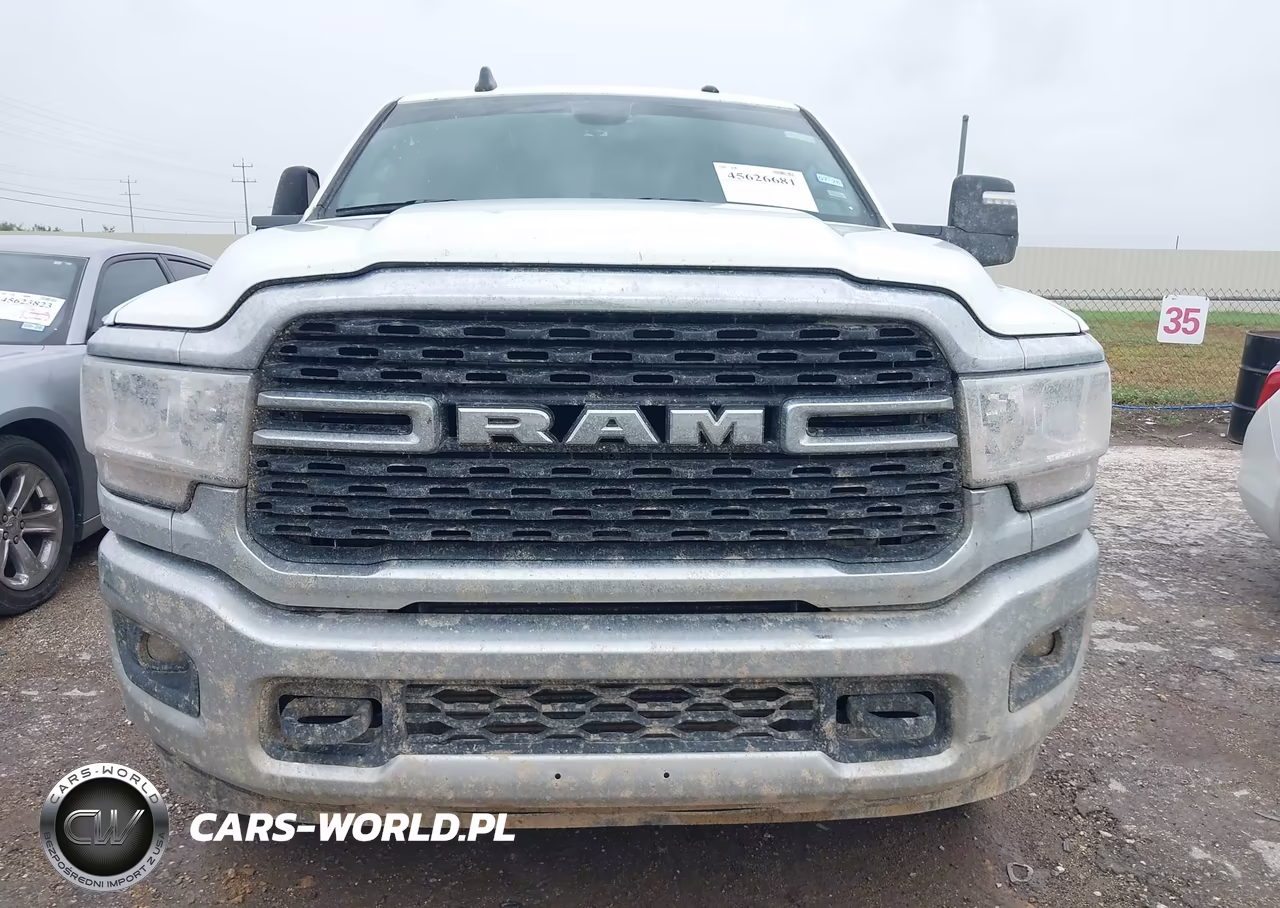 2024 Ram 3500 Big Horn 4X4 8' Box VIN:3C63R3HL1RG339224 - 12