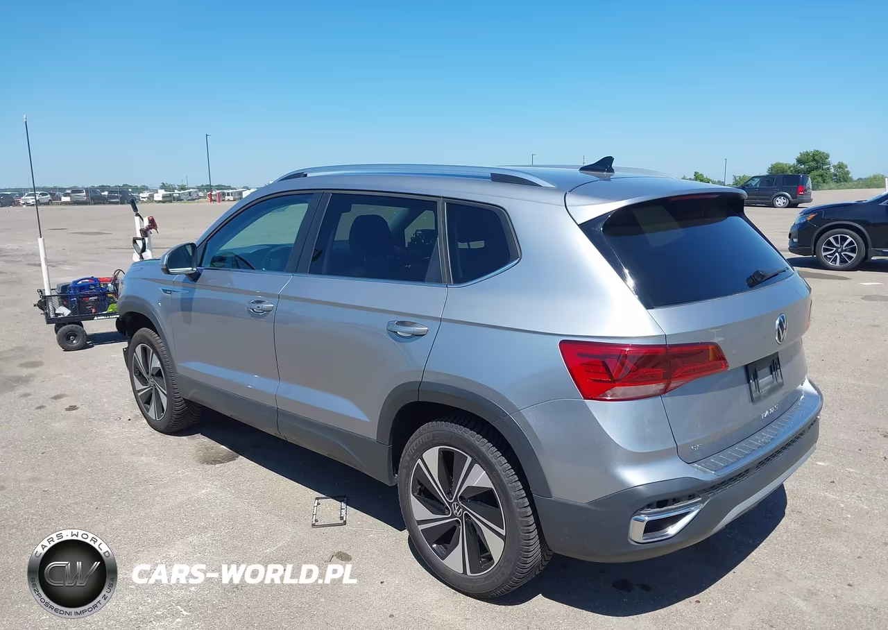 2024 Volkswagen Taos 1.5T Se VIN:3VVUX7B22RM060894 - 3