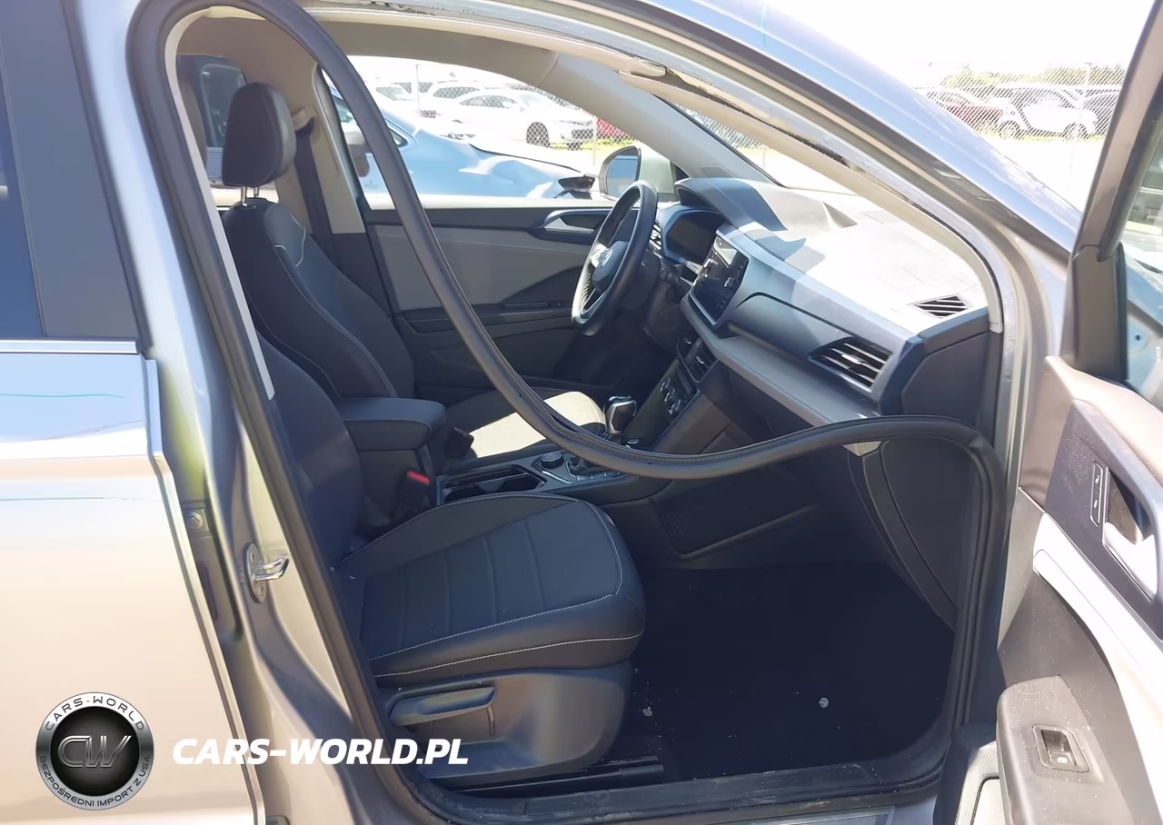 2024 Volkswagen Taos 1.5T Se VIN:3VVUX7B22RM060894 - 5