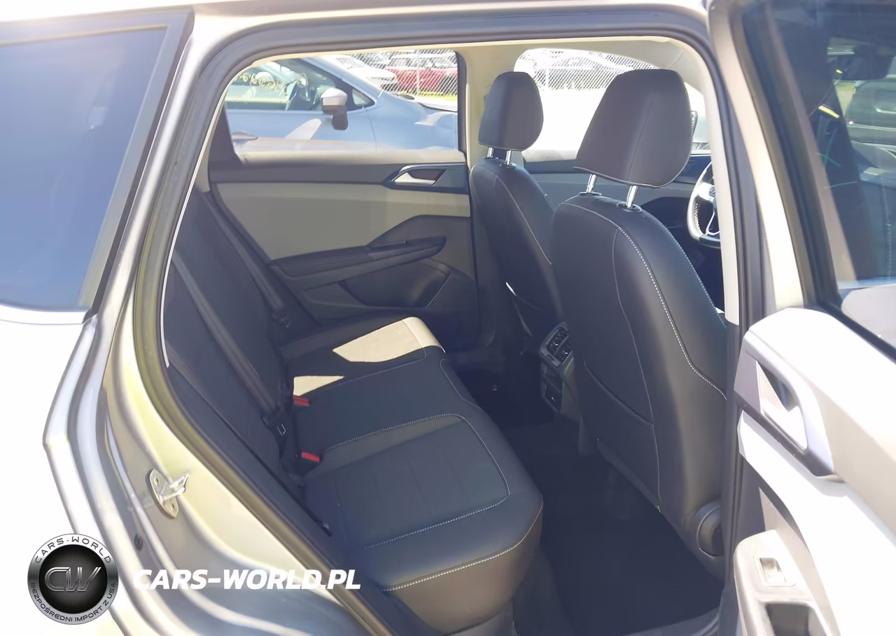 2024 Volkswagen Taos 1.5T Se VIN:3VVUX7B22RM060894 - 8
