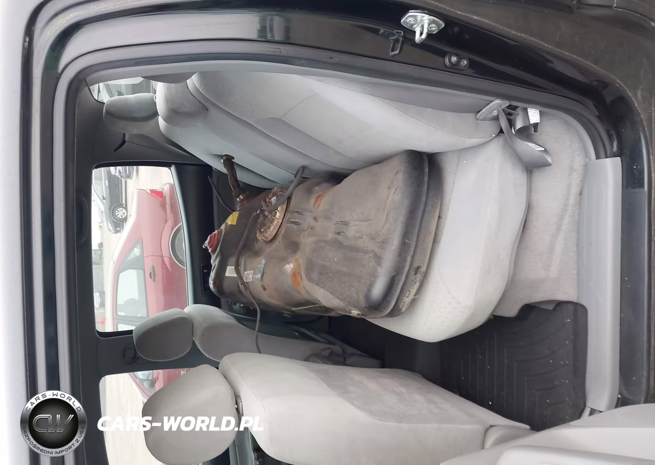 2007 Toyota Tacoma Base V6 VIN:5TELU42N87Z380586 - 12