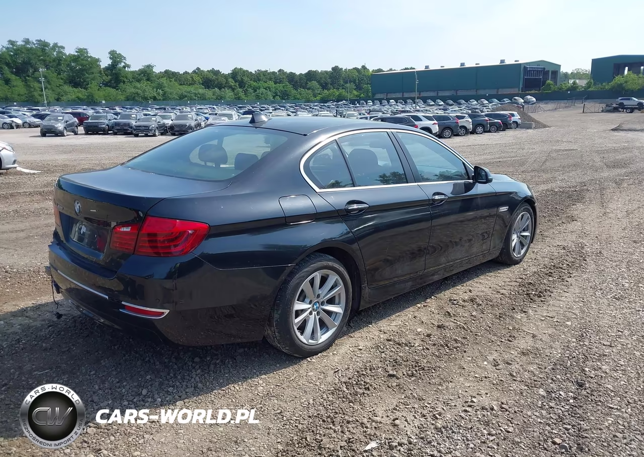 2015 BMW 528I xDrive VIN:WBA5A7C57FD628963 - 4