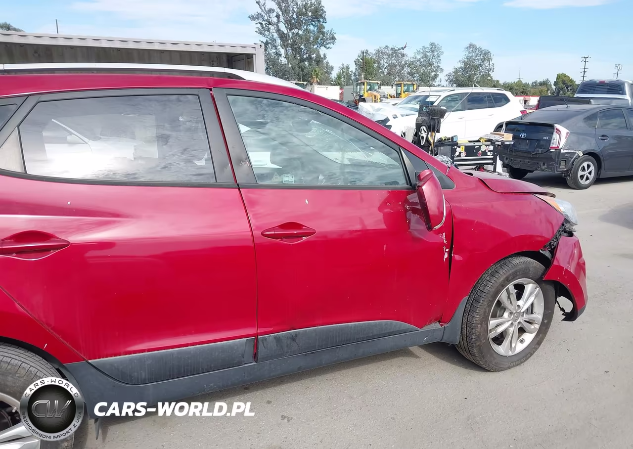 2013 Hyundai Tucson Gls VIN:KM8JU3AC5DU766058 - 13