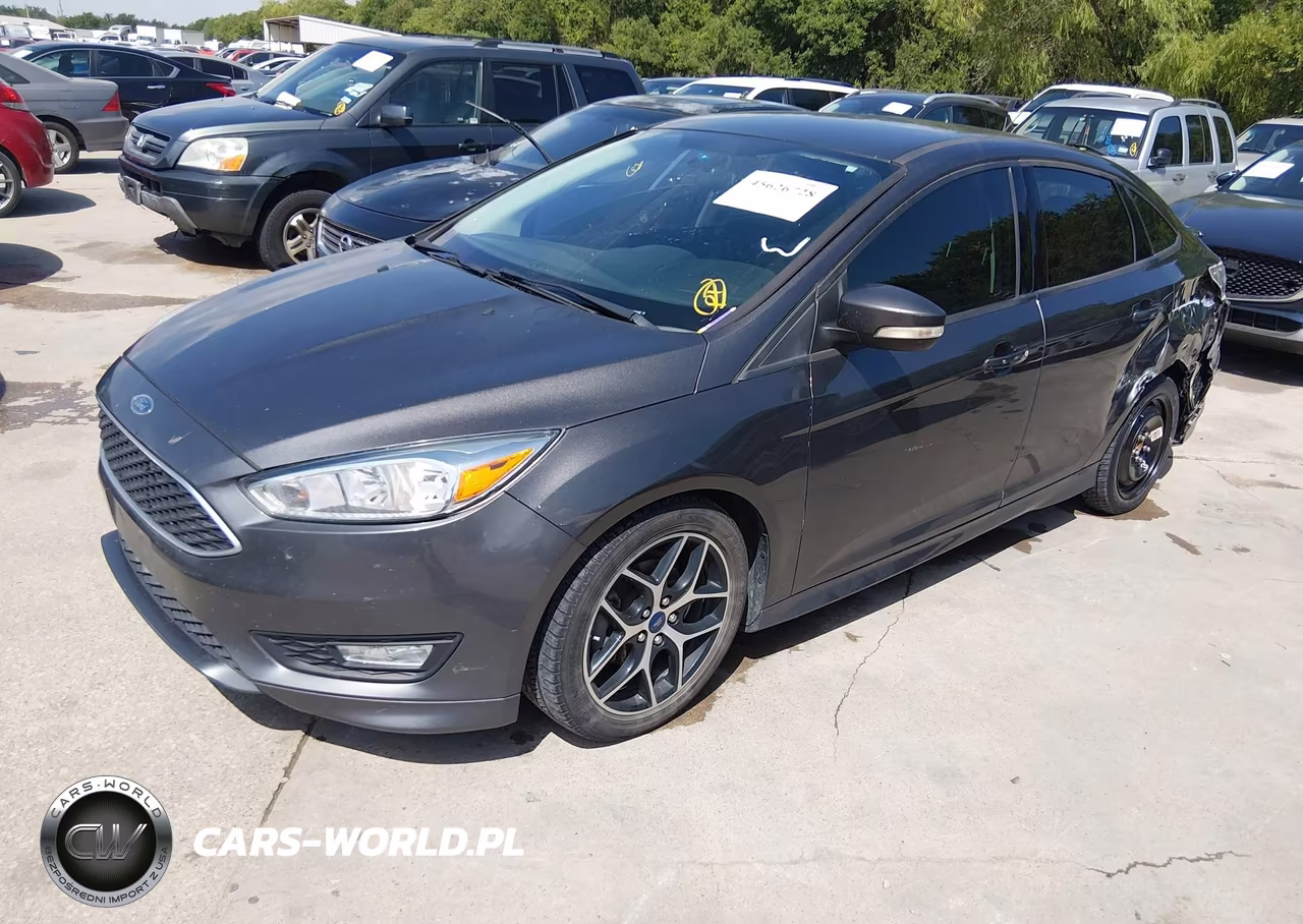 2016 Ford Focus Se VIN:1FADP3F29GL293452 - 2