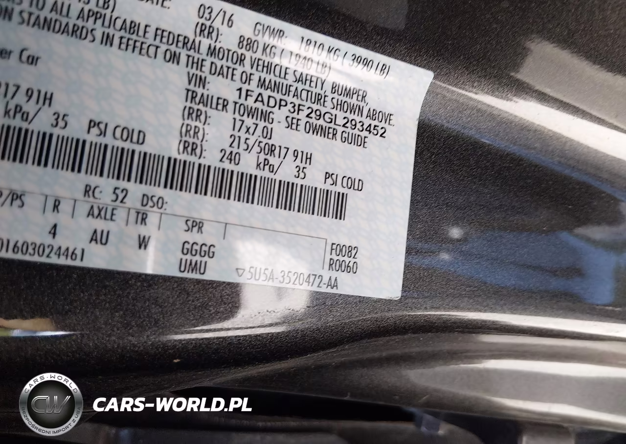 2016 Ford Focus Se VIN:1FADP3F29GL293452 - 9