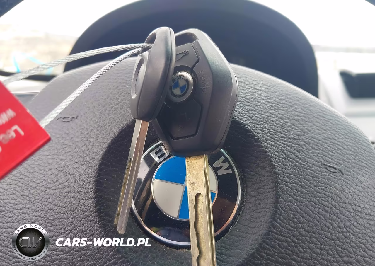 2007 BMW X3 3.0Si VIN:WBXPC93447WF28923 - 11