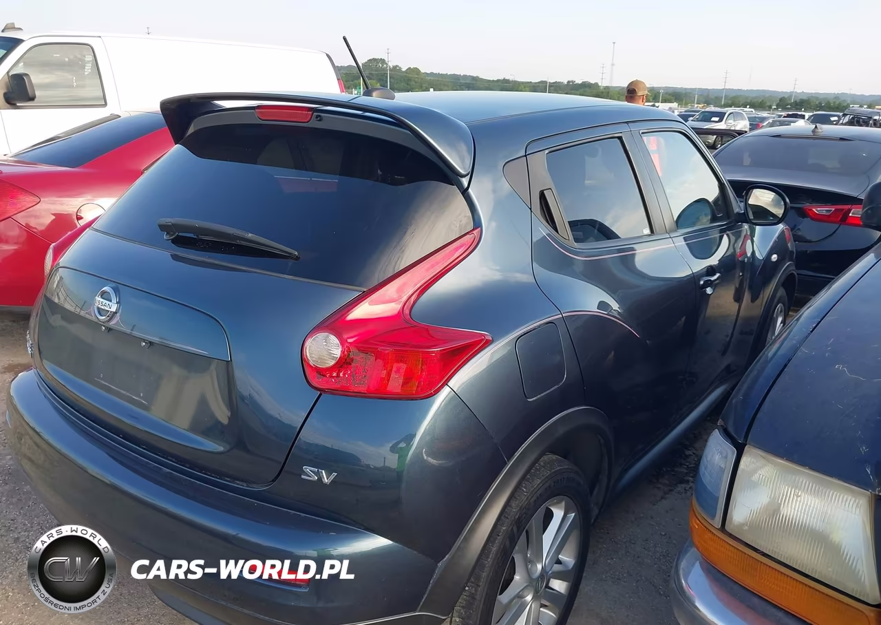 2011 Nissan Juke Sv VIN:JN8AF5MR1BT018635 - 4