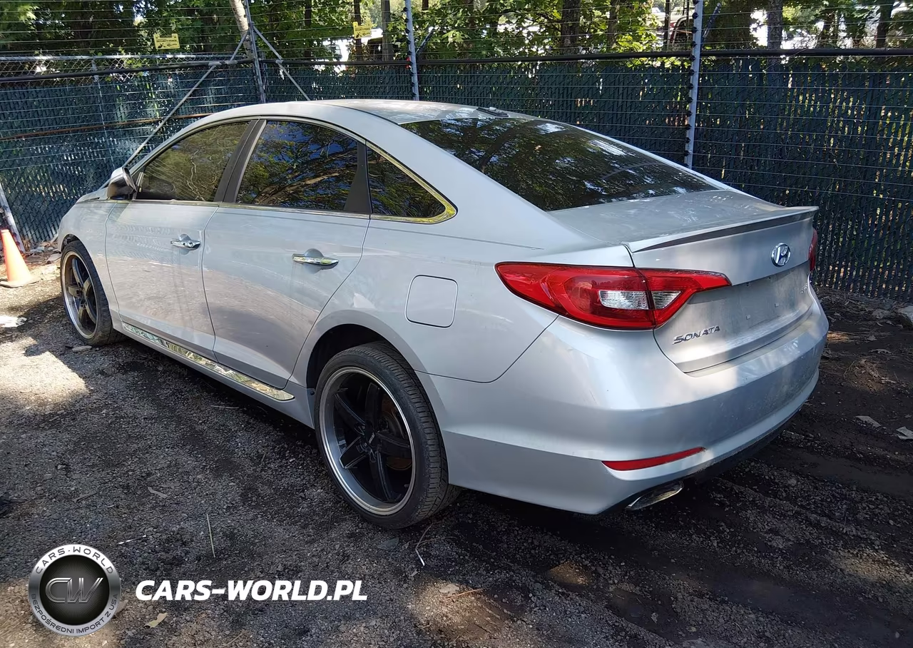 2017 Hyundai Sonata Sport VIN:5NPE34AF5HH528350 - 3