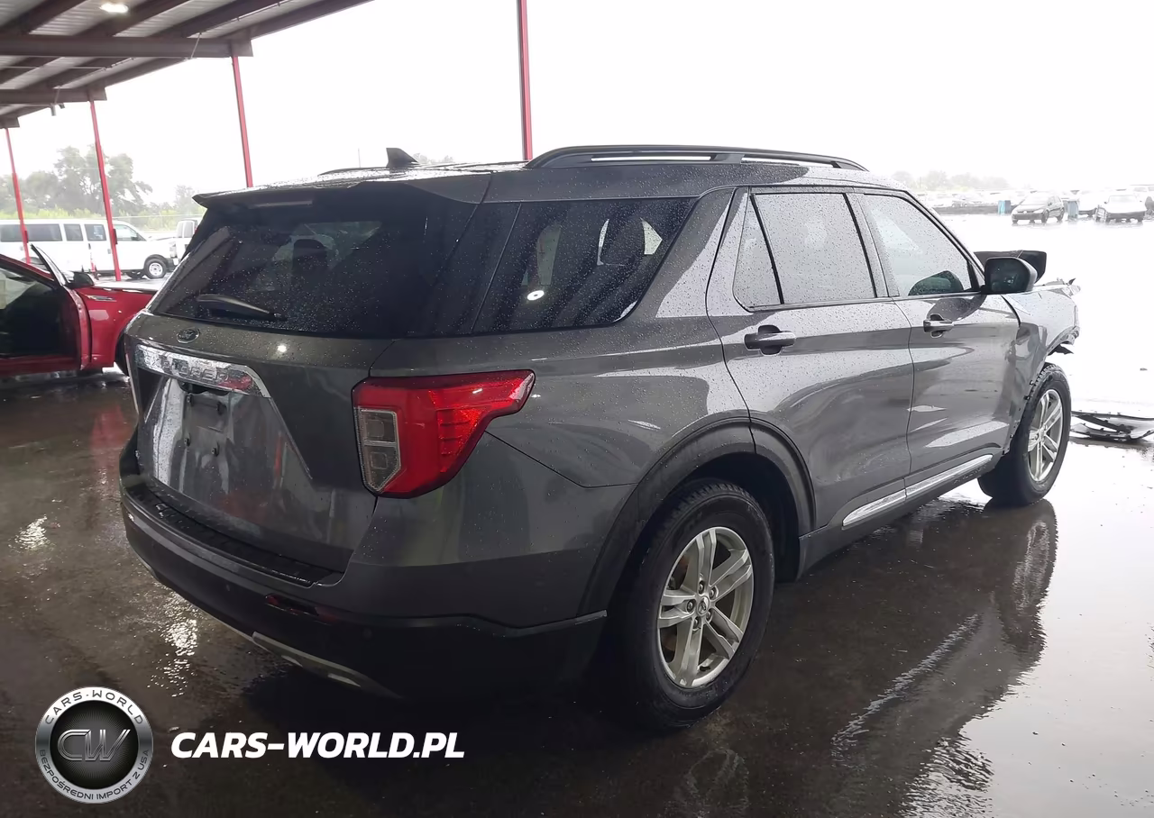 2021 Ford Explorer Xlt VIN:1FMSK7DH4MGA04752 - 4
