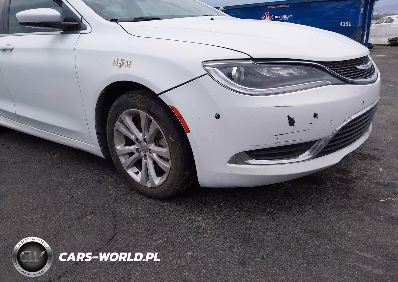 2015 Chrysler 200 Limited VIN:1C3CCCAB3FN574887 - 6