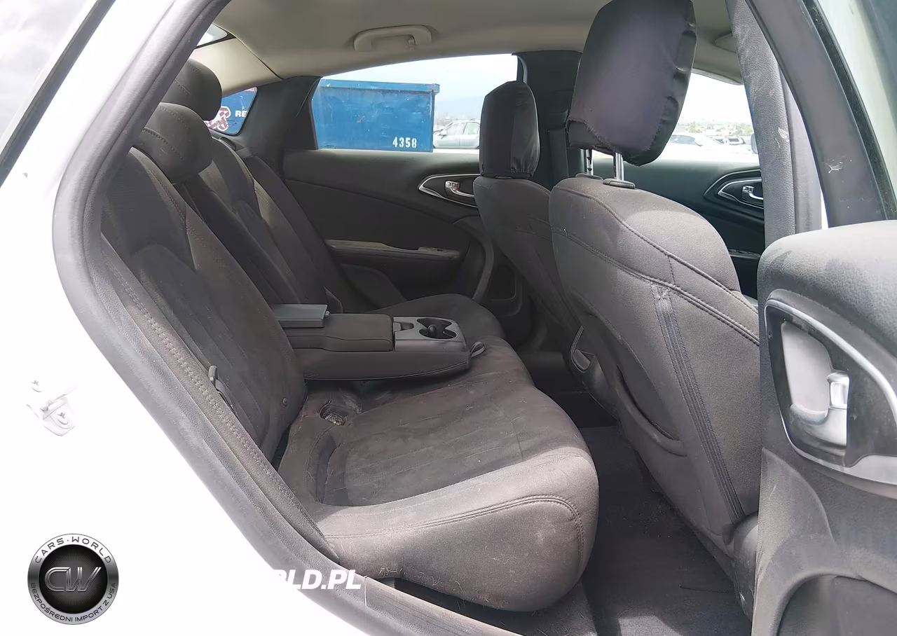 2015 Chrysler 200 Limited VIN:1C3CCCAB3FN574887 - 8