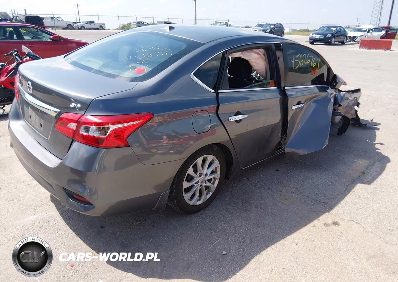 2019 Nissan Sentra Sv VIN:3N1AB7AP3KL608039 - 4