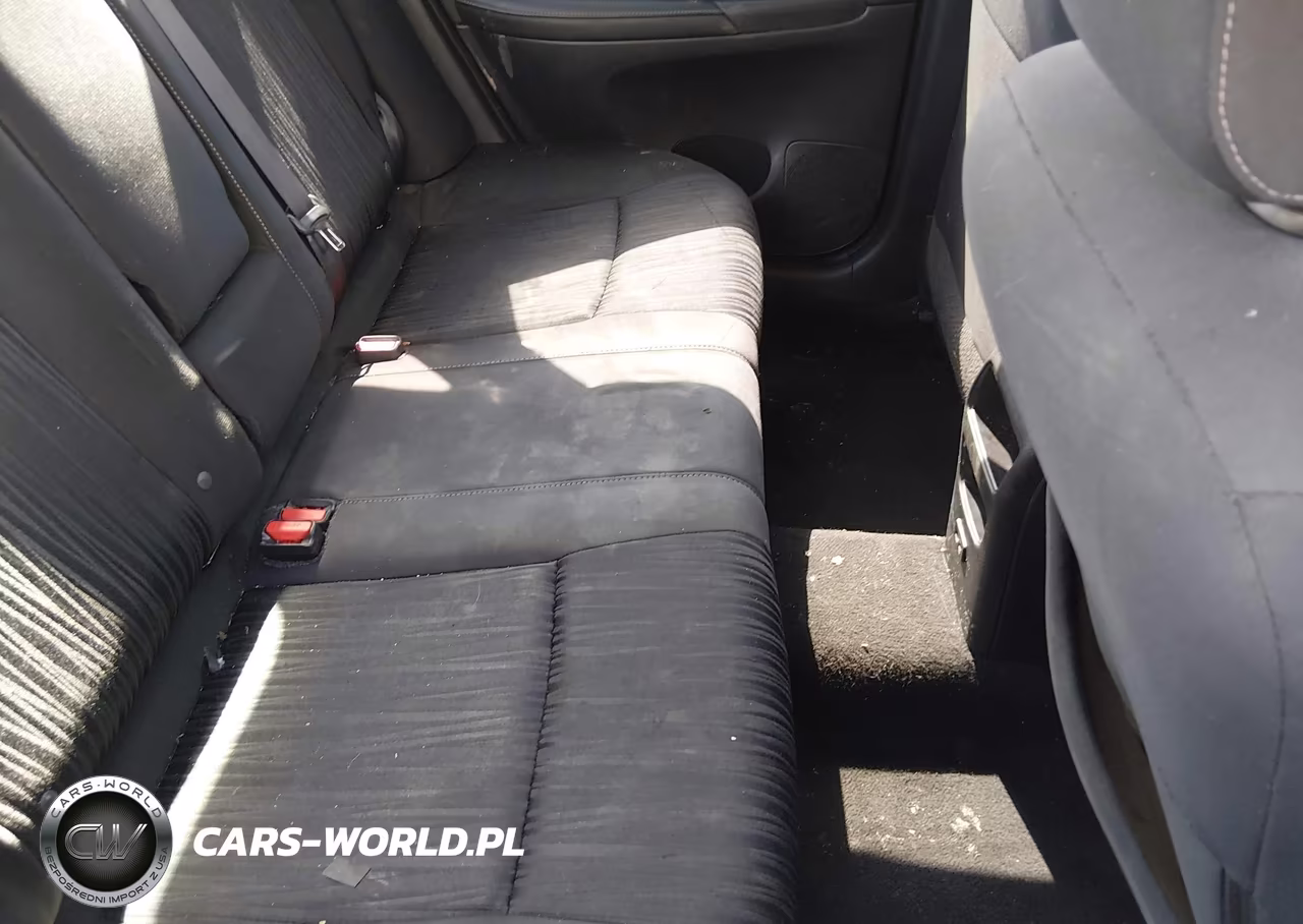 2019 Nissan Sentra Sv VIN:3N1AB7AP3KL608039 - 8