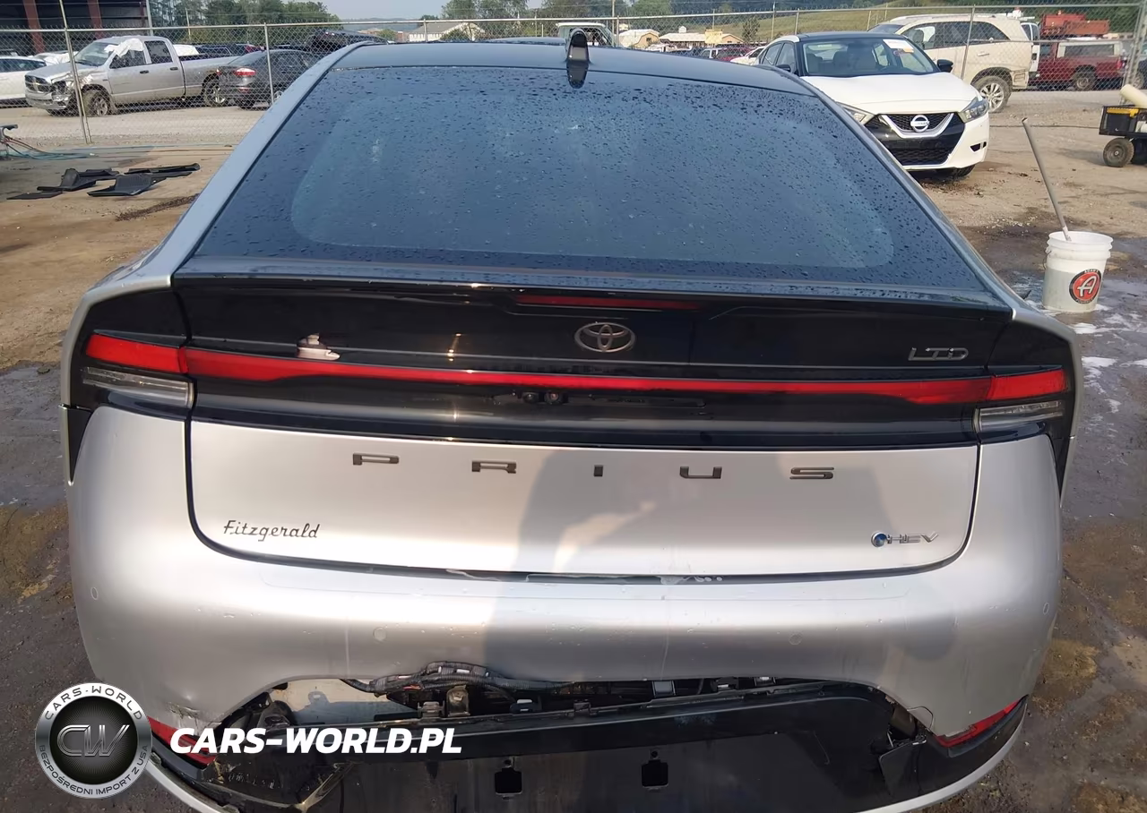 2024 Toyota Prius Limited Awd-E VIN:JTDADABU7R3017680 - 17