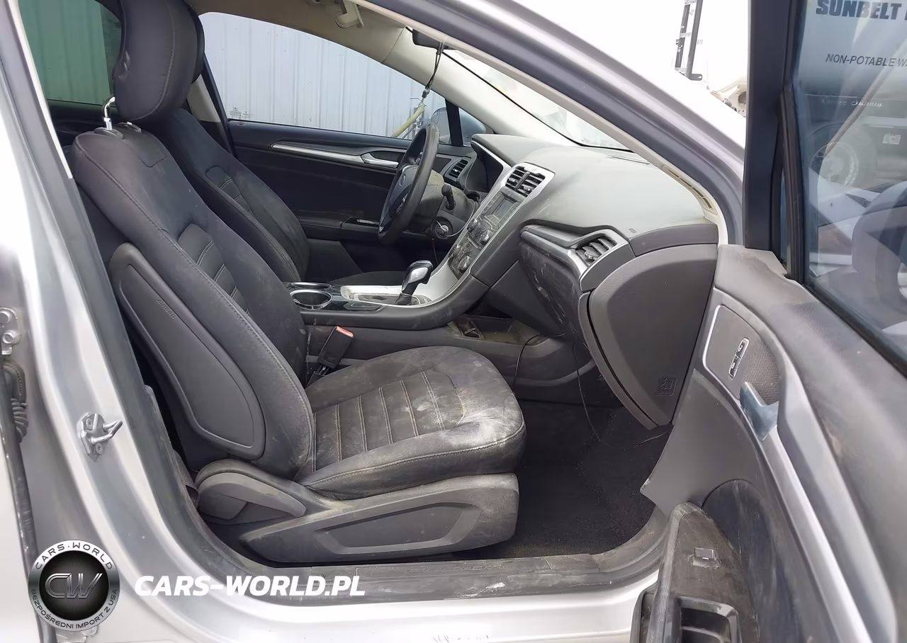 2013 Ford Fusion Se VIN:3FA6P0HR7DR227402 - 5