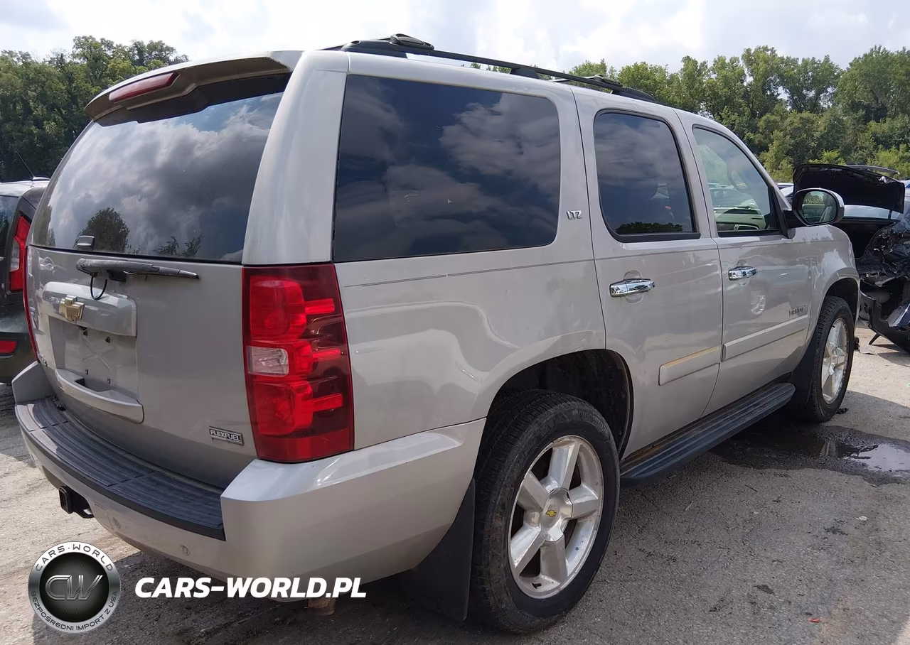 2007 Chevrolet Tahoe Ltz VIN:1GNFK13027J386938 - 4