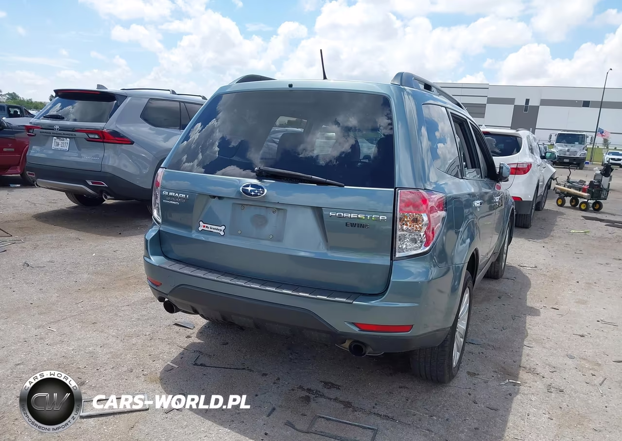 2011 Subaru Forester 2.5X Limited VIN:JF2SHBEC6BH721980 - 4