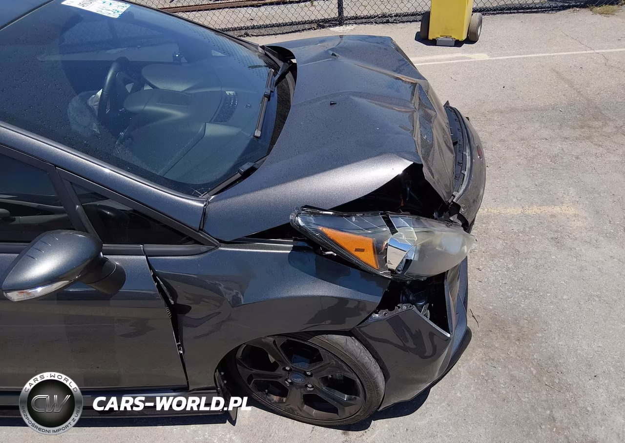 2017 Ford Fiesta St VIN:3FADP4GX1HM104664 - 13