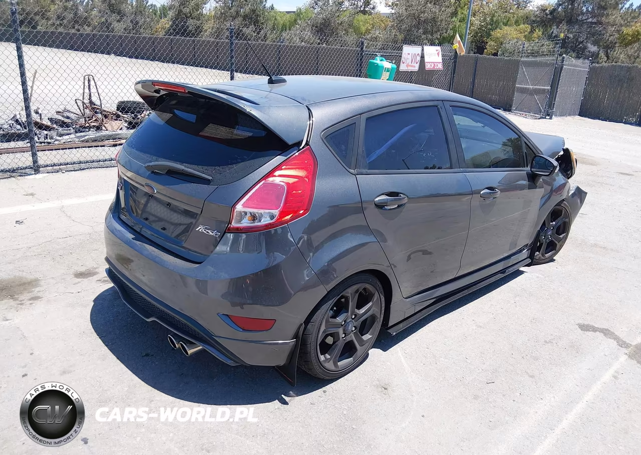2017 Ford Fiesta St VIN:3FADP4GX1HM104664 - 4