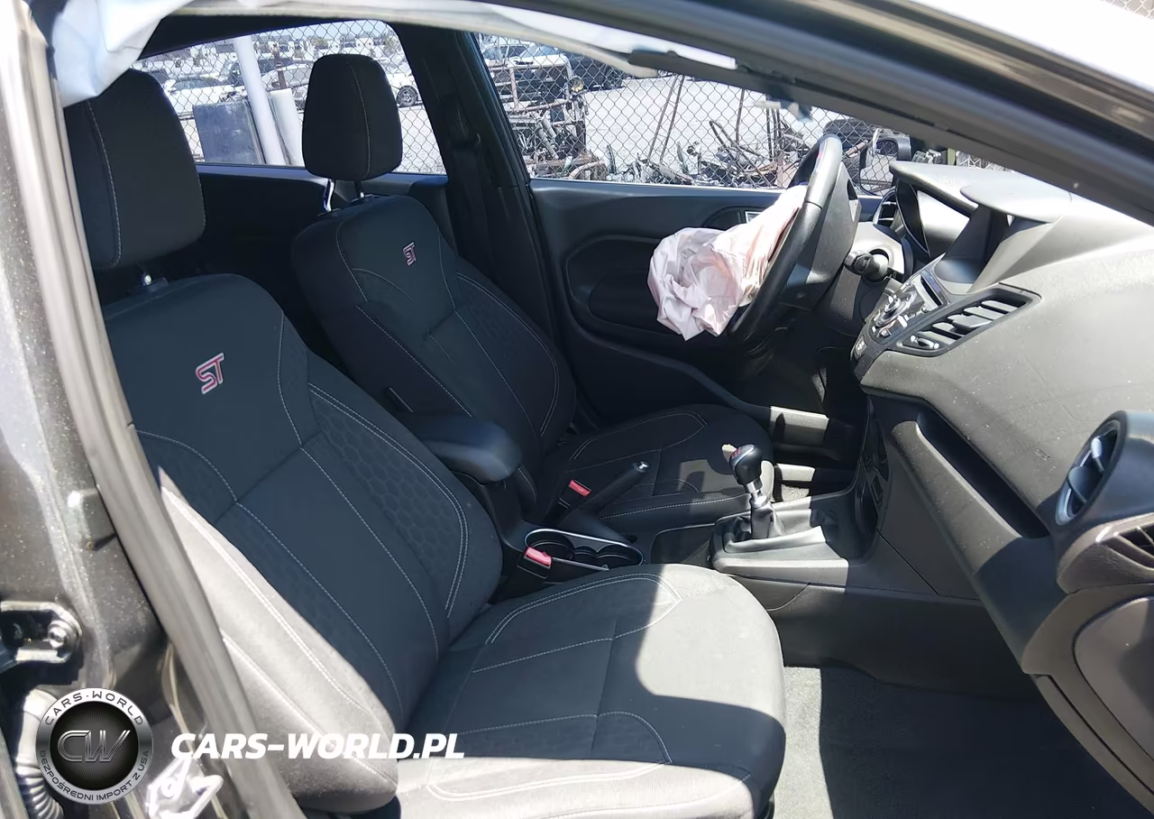 2017 Ford Fiesta St VIN:3FADP4GX1HM104664 - 5
