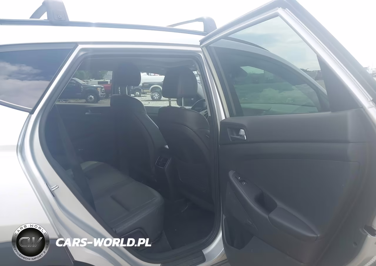 2017 Hyundai Tucson Limited VIN:KM8J3CA29HU336324 - 8