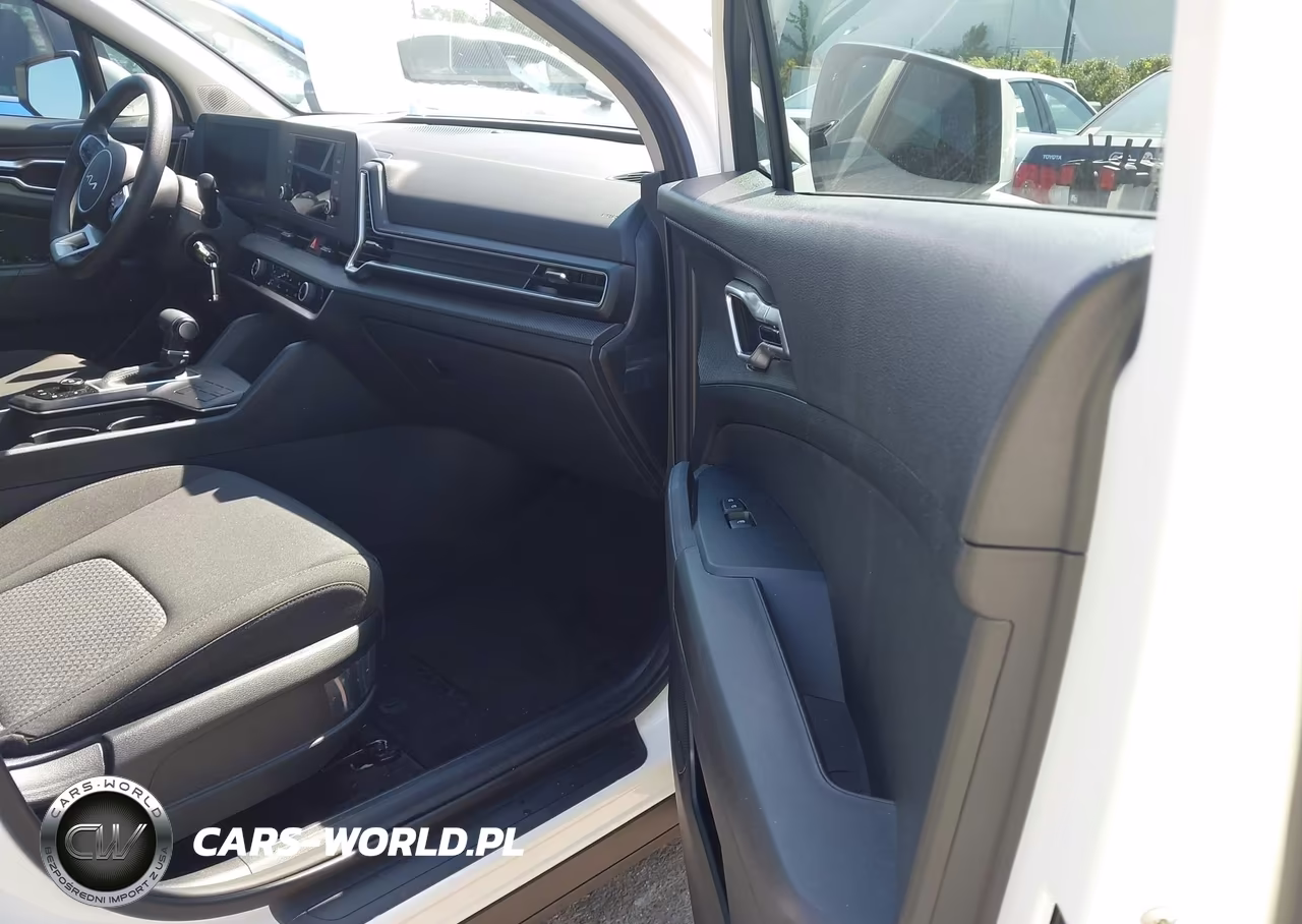 2025 Kia Sportage Lx VIN:KNDPU3DF5S7386590 - 5
