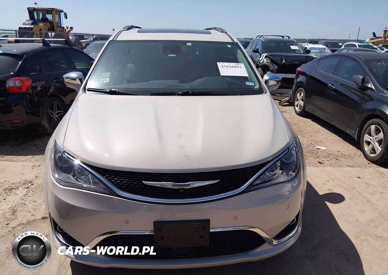 2017 Chrysler Pacifica Limited VIN:2C4RC1GG4HR650278 - 13