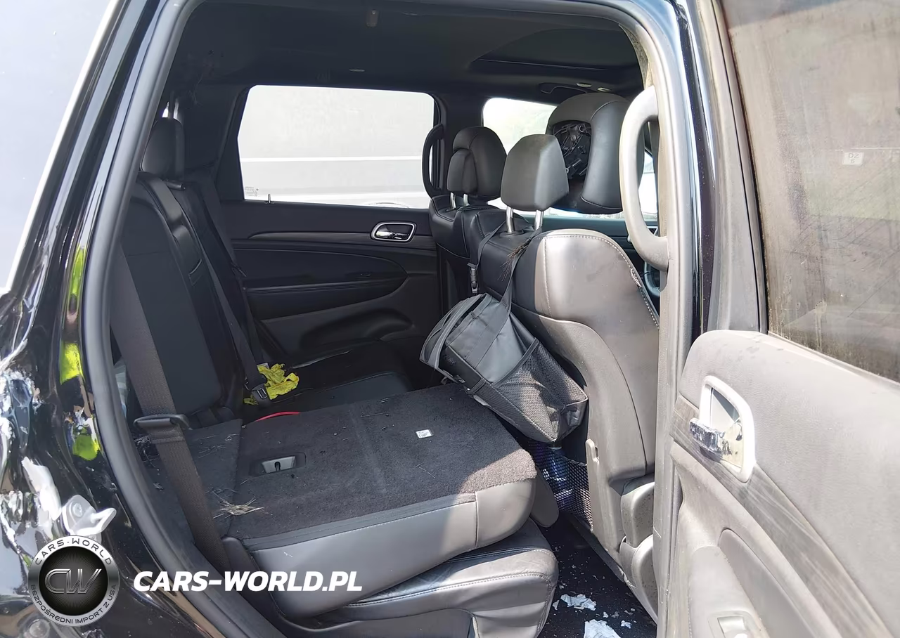 2019 Jeep Grand Cherokee Altitude 4X4 VIN:1C4RJFAGXKC709992 - 8