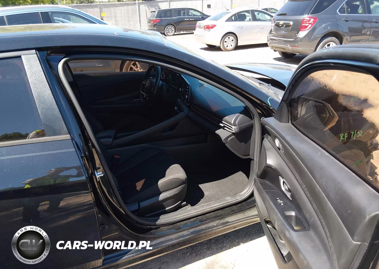 2021 Hyundai Elantra Sel VIN:5NPLS4AG3MH010542 - 5