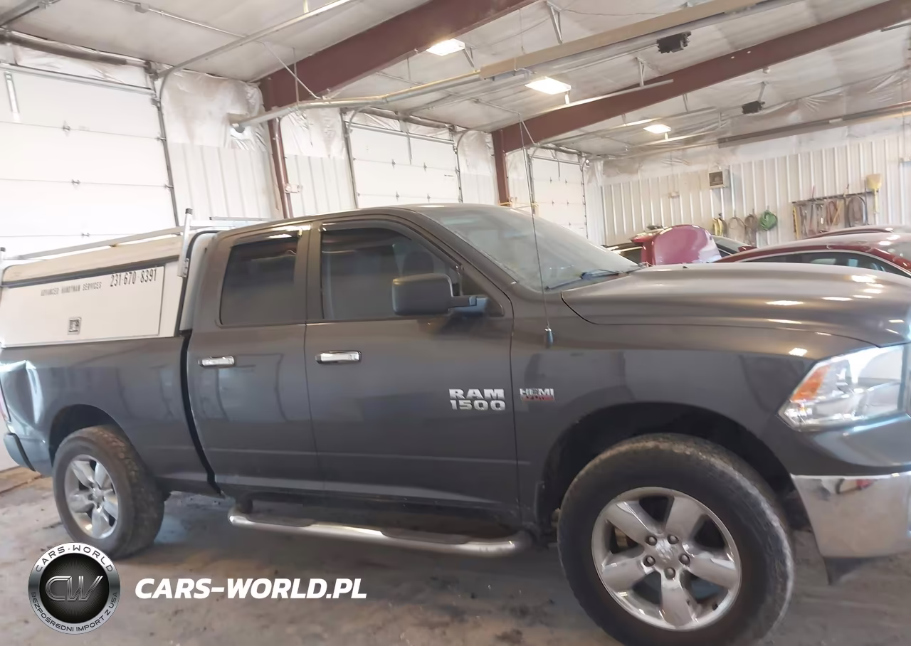 2016 Ram 1500 Big Horn VIN:1C6RR6GT4GS163384 - 13