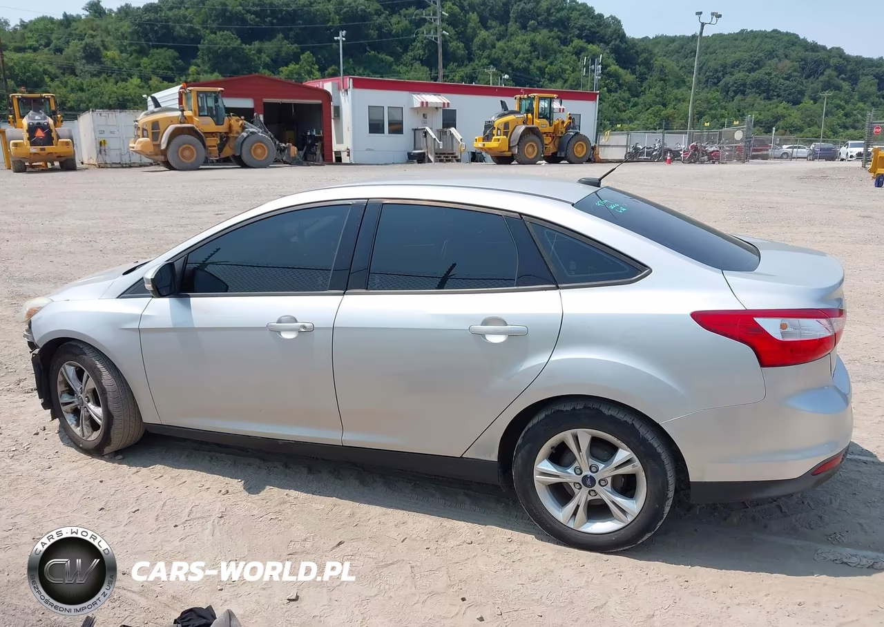 2013 Ford Focus Se VIN:1FADP3F24DL295072 - 13