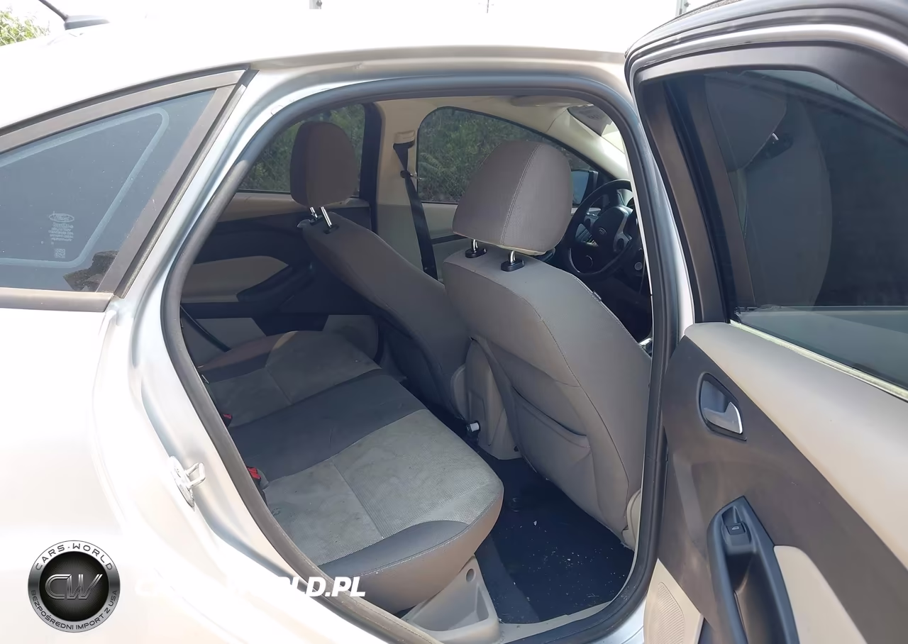 2013 Ford Focus Se VIN:1FADP3F24DL295072 - 8