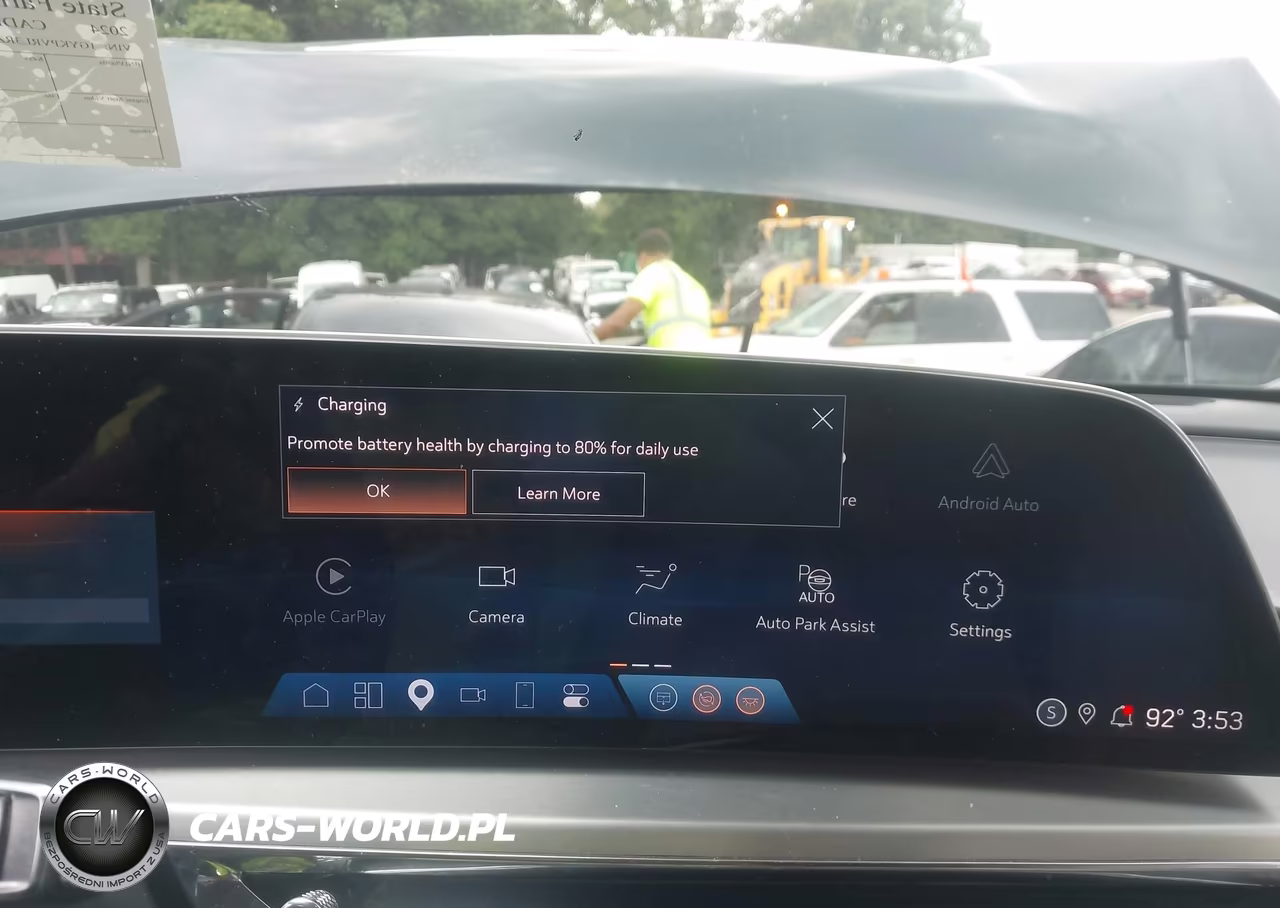 2024 Cadillac Lyriq Sport W-1Sj VIN:1GYKPVRL3RZ134230 - 18