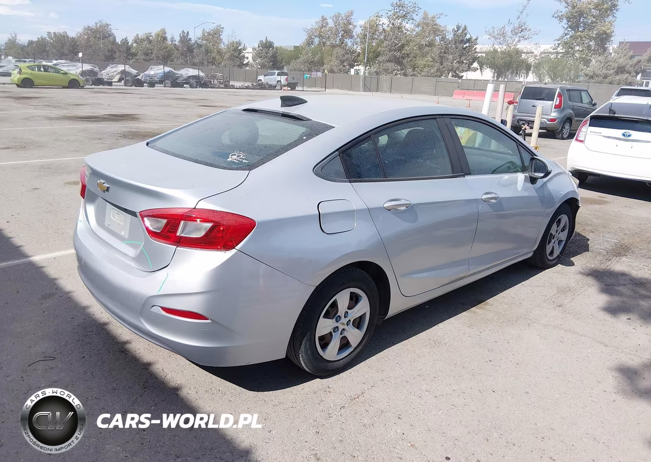 2017 Chevrolet Cruze Ls Auto VIN:1G1BC5SM3H7267321 - 4